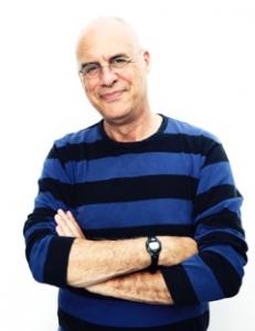 Food writer and vegan chef Mark Bittman will give a free lecture at UH on February 18, 2016.