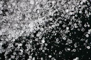 <p><strong>Fig. 2.4.</strong> (<strong>A</strong>) table salt</p>